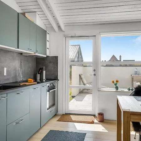 Nyrenoveret, Laekkert I Vejlby Klit Sj197 * Harboør