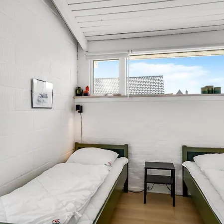 Ferienhaus Nyrenoveret, Laekkert I Vejlby Klit Sj197 *
